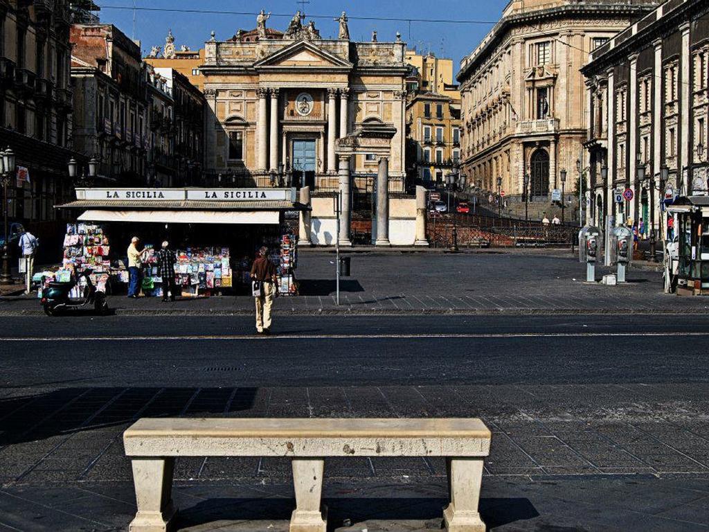 Stesicoro Inhabit - Center